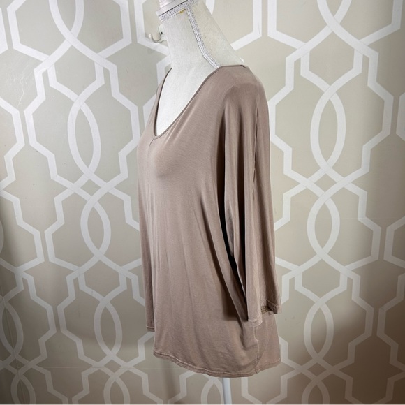 Garnet Hill Taupe V Neckline 3/4 Dolman Sleeve Top Size Large Euc - Picture 5 of 9